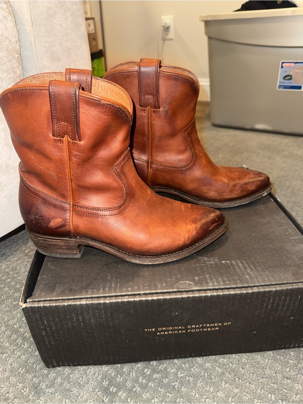 Frye Billy Short Women’s Chestnut Brown Leather Pull-On Boots in Renice Leather - Picture 2 of 7